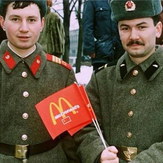 First Soviet McDonalds opening